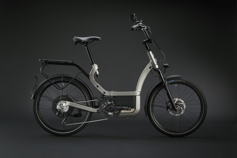 B speed bike 01